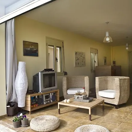 Starshell A' Holiday home *